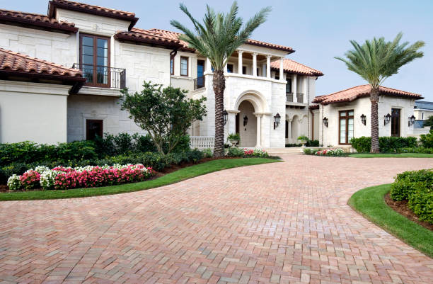 Best Driveway Paving Contractor  in Maroa, IL